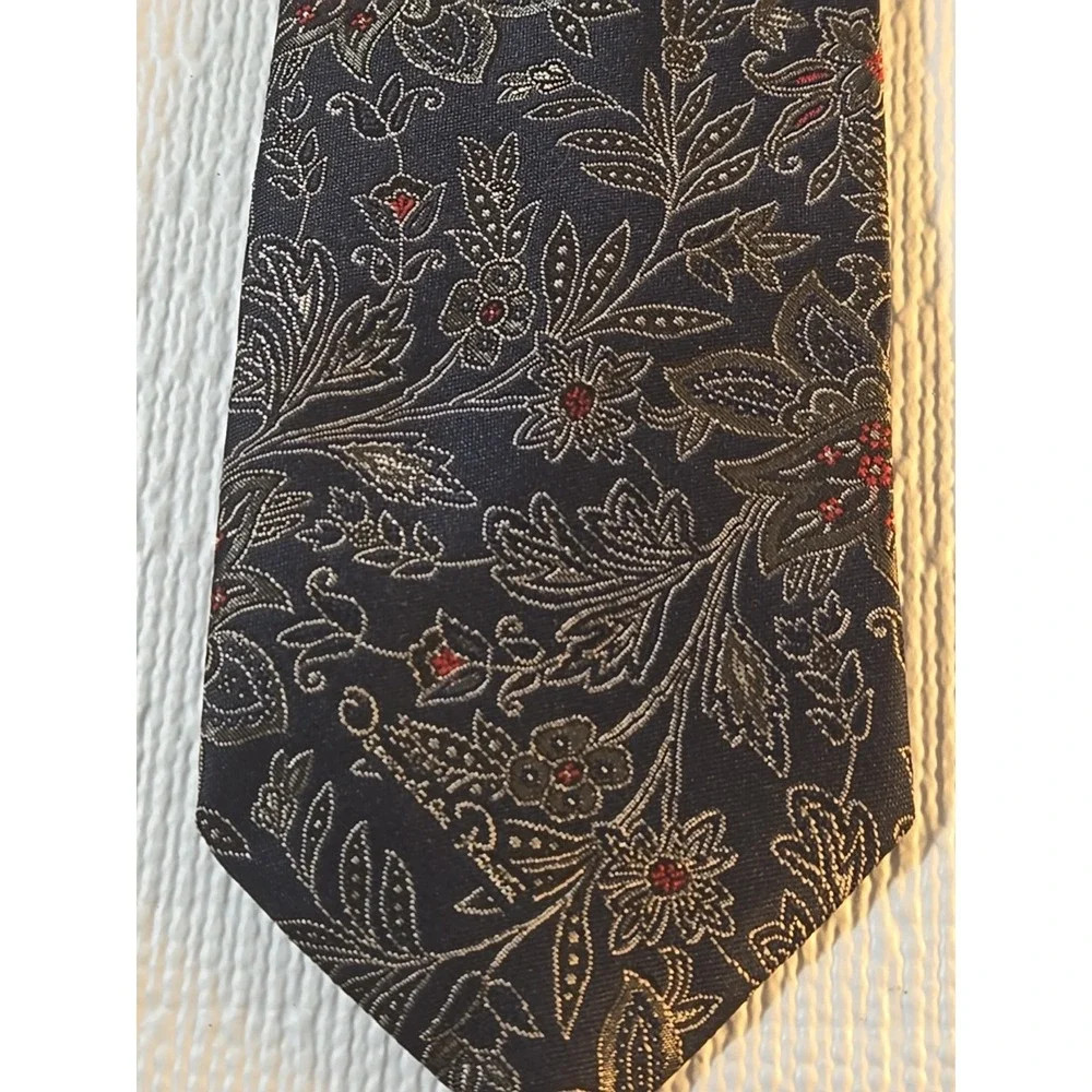 Vtg Oscar de la Renta Silk Tie Blue Gold Paisley 57